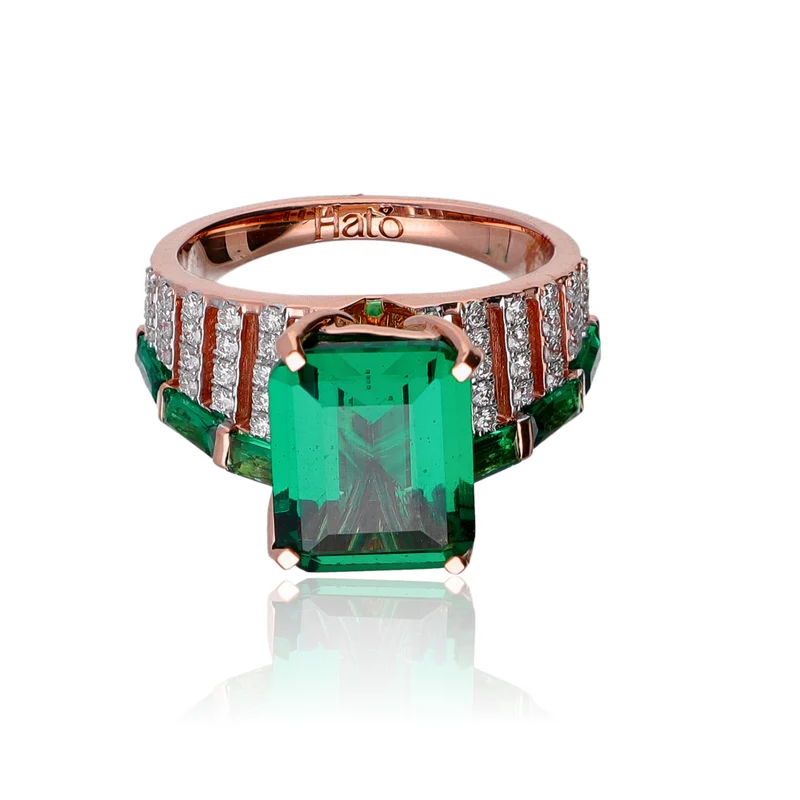 Waverly ring from HATO's High Jewellery collection
